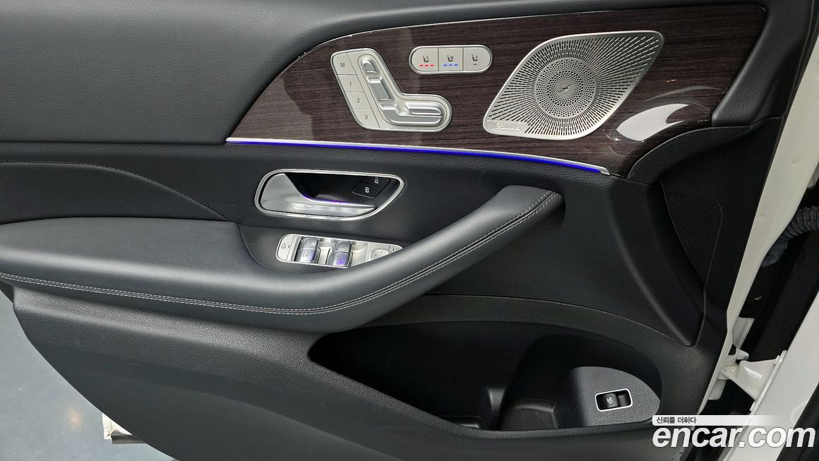 Mercedes-Benz GLE-Class 2021