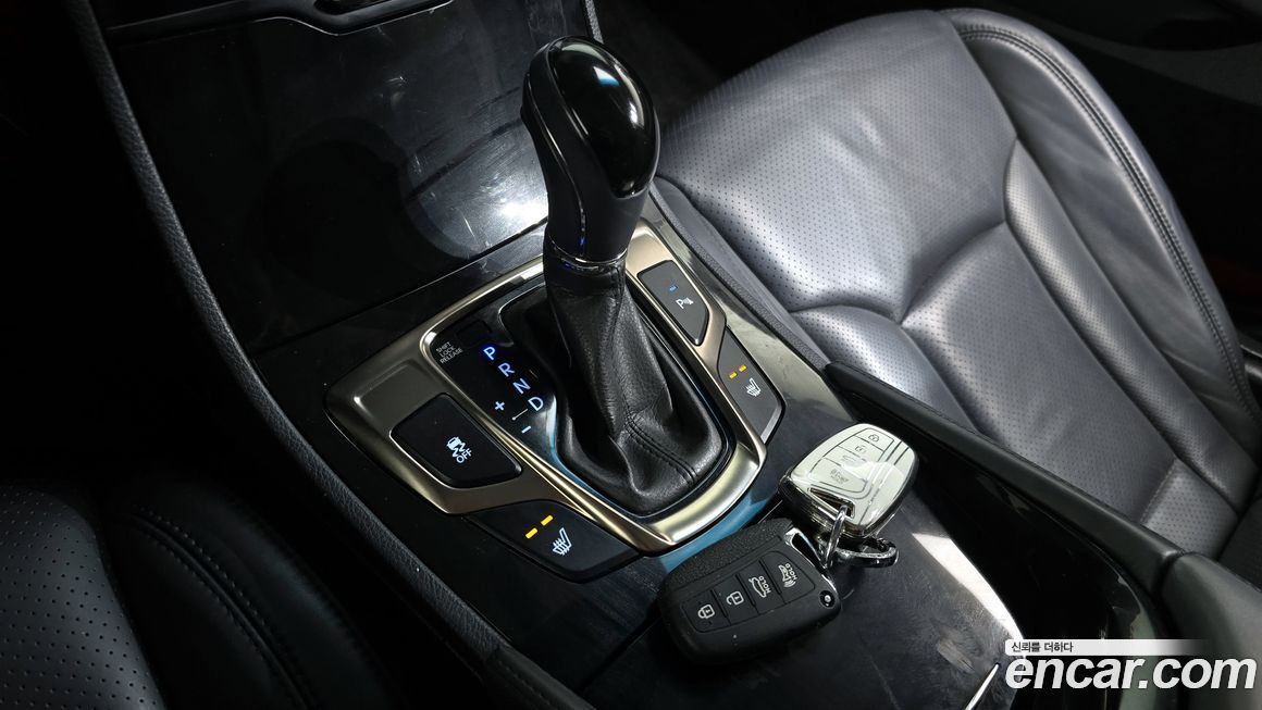 Hyundai Grandeur 2012