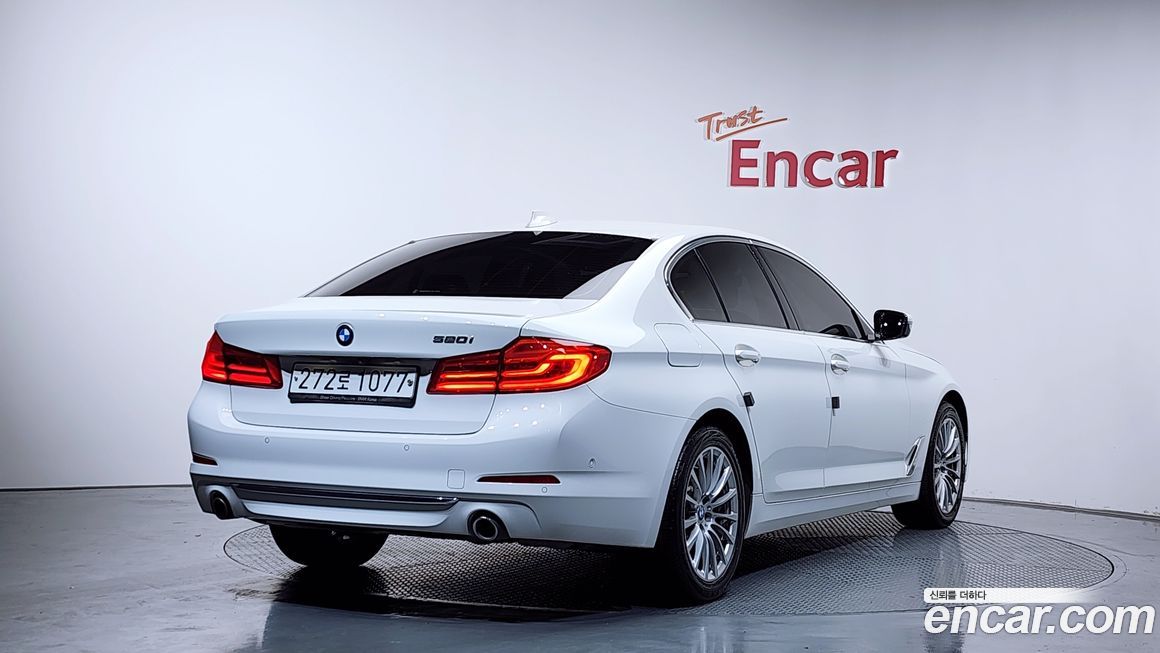 BMW 5-Series 2019