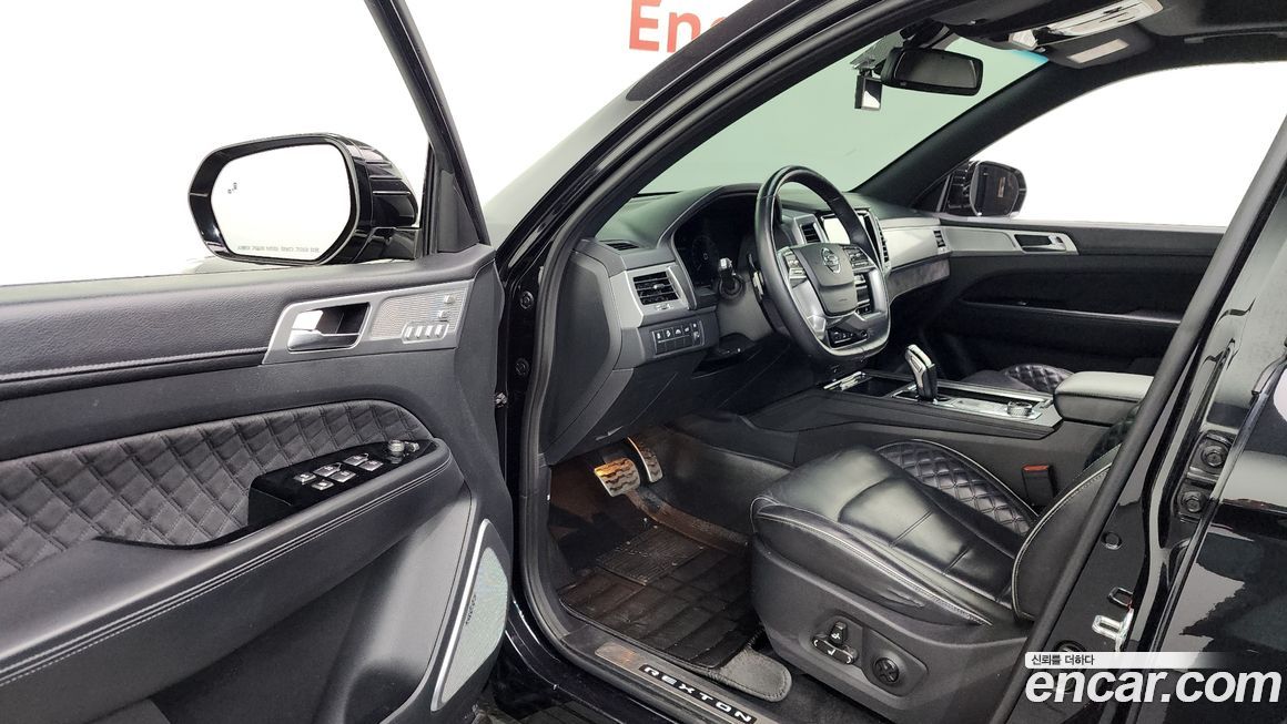 KG_Mobility_Ssangyong Rexton 2021