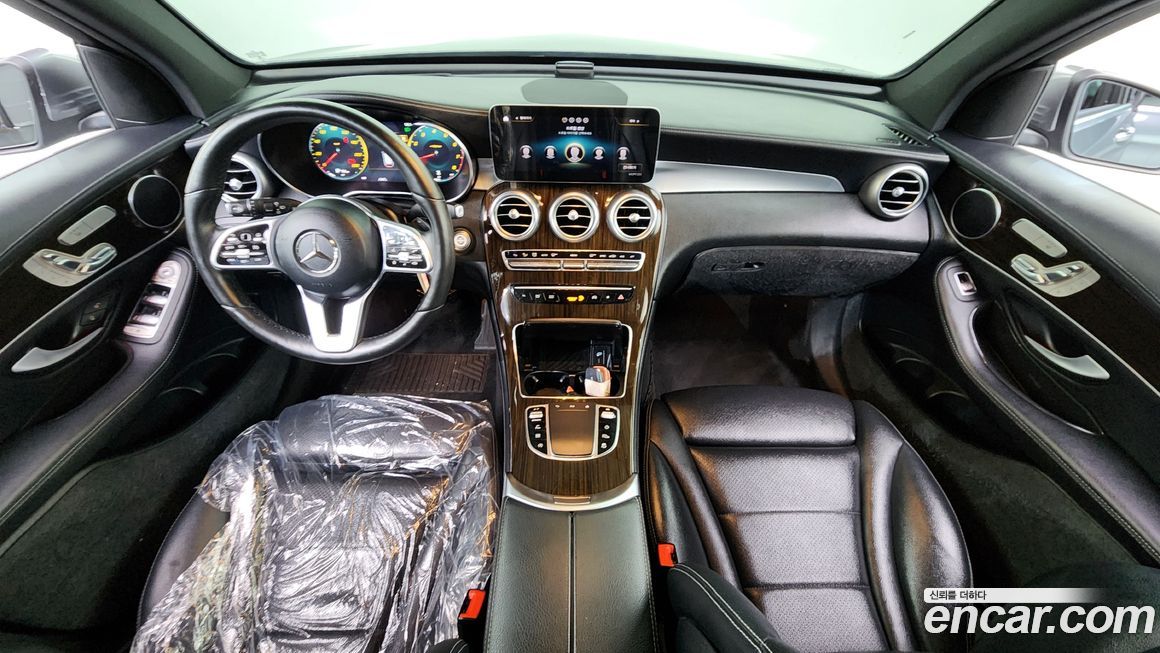 Mercedes-Benz GLC-Class 2020