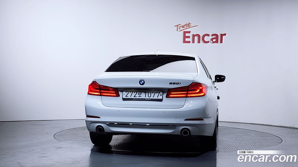 BMW 5-Series 2019