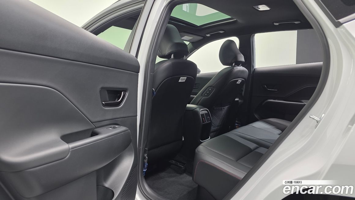 Hyundai Kona 2025