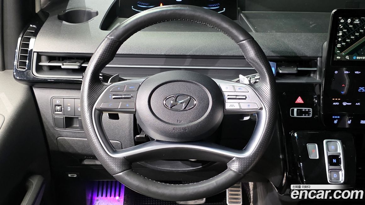 Hyundai Staria 2023