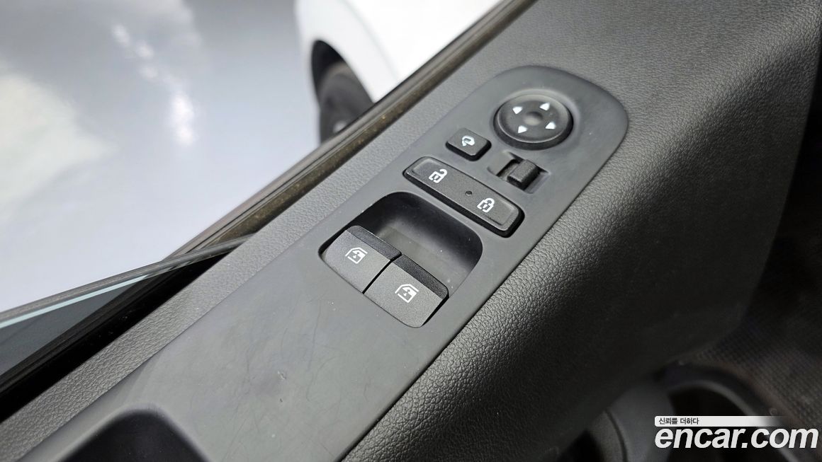 Hyundai Staria 2023