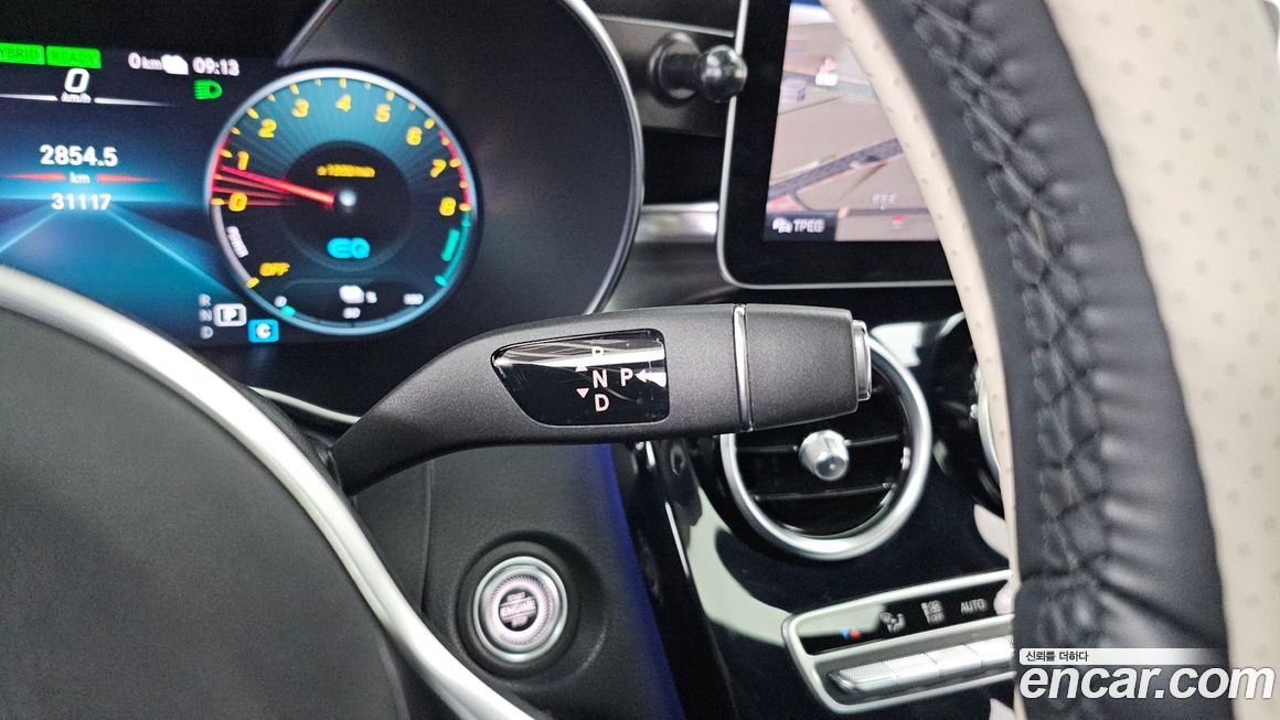 Mercedes-Benz C-Class 2020