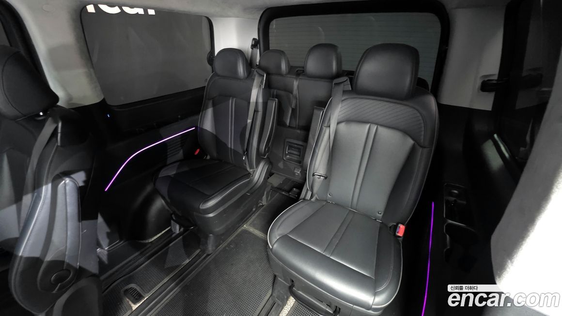 Hyundai Staria 2023