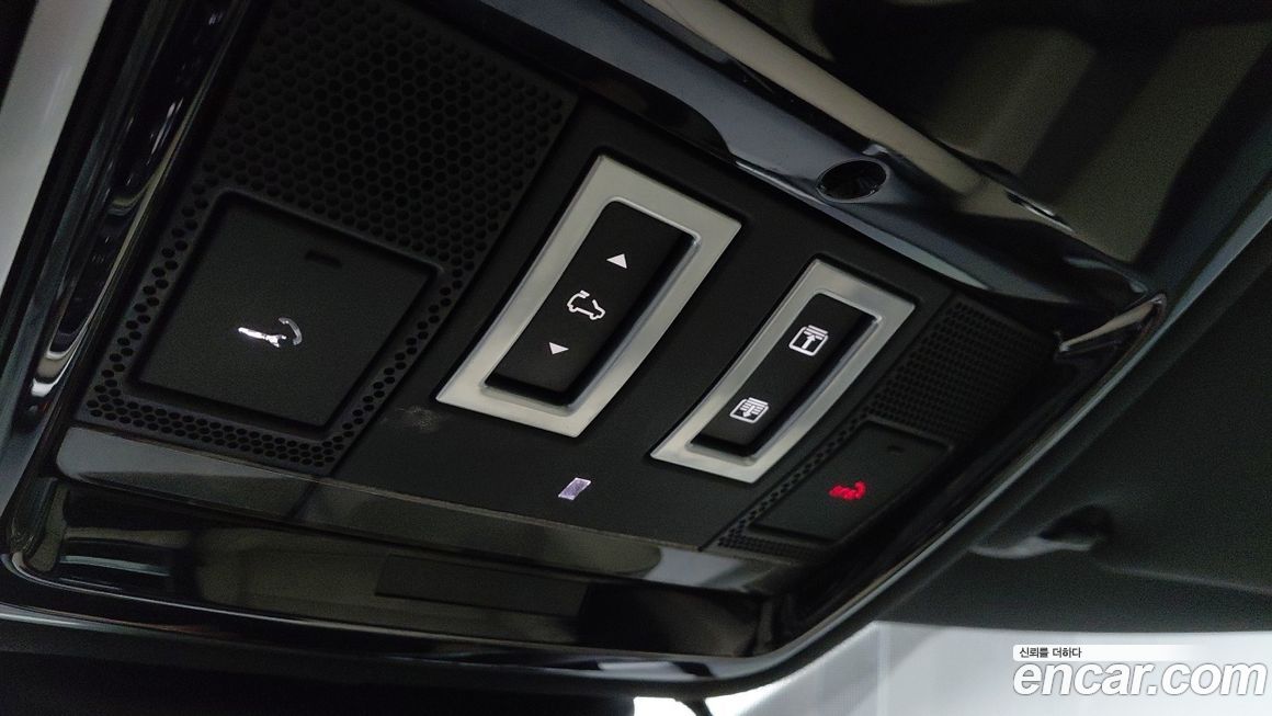 Land Rover Range Rover Velar 2020