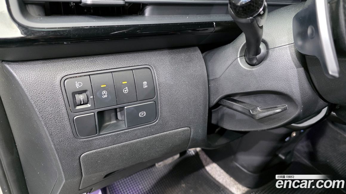 Hyundai Staria 2023