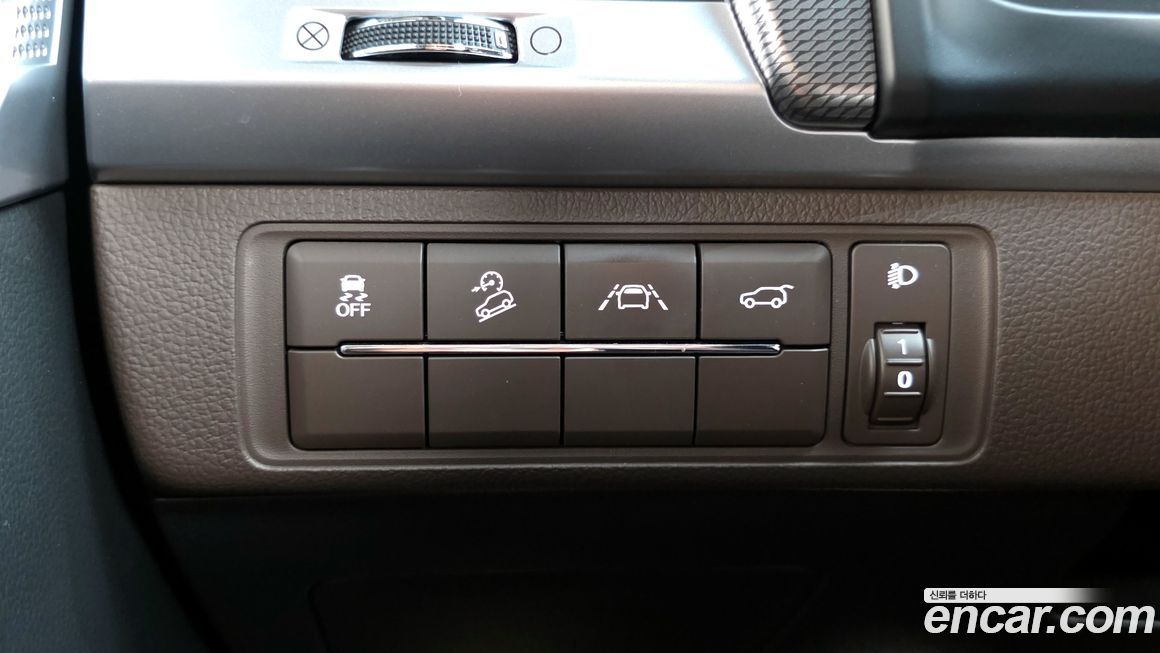 KG_Mobility_Ssangyong Rexton 2022