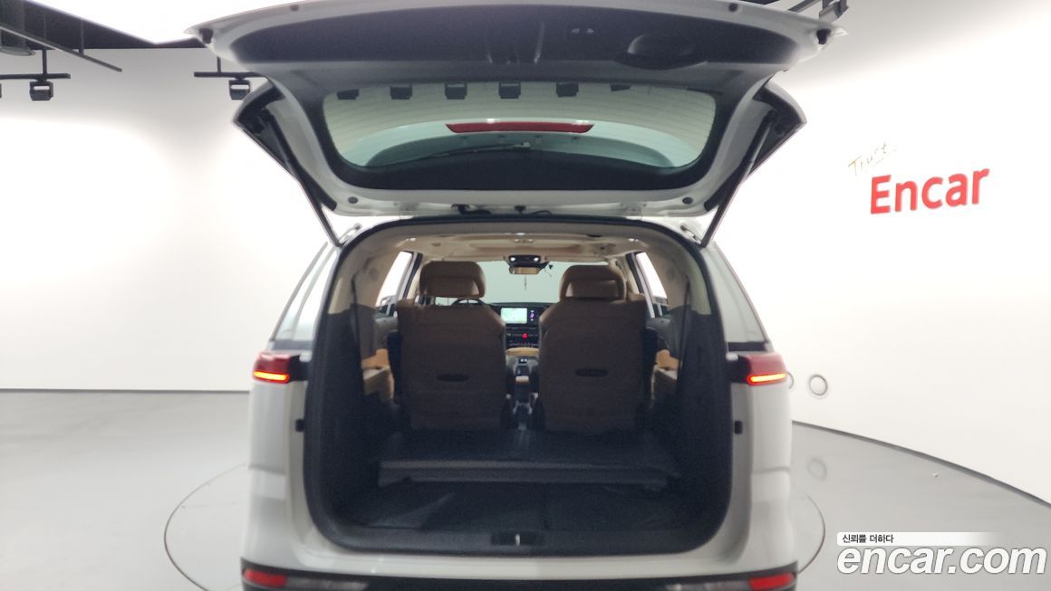 Kia Canival 2023