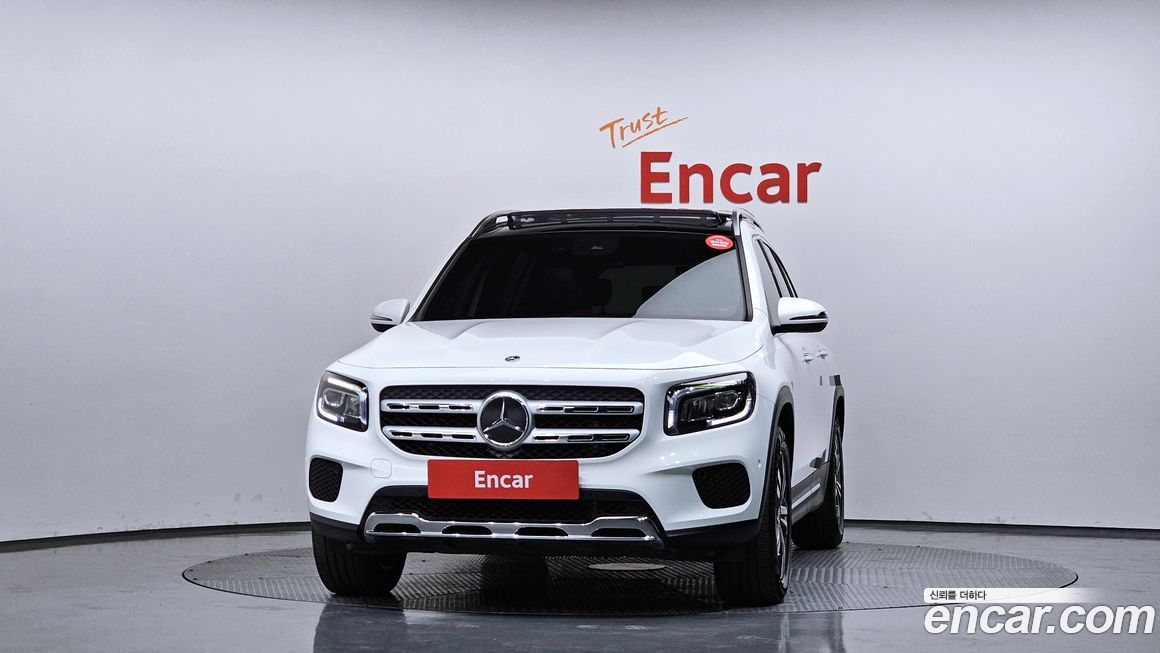 Mercedes-Benz GLB-Class 2021