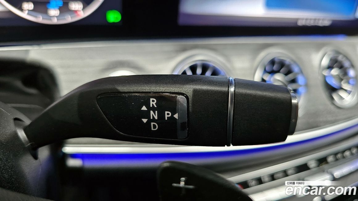 Mercedes-Benz CLS-Class 2019