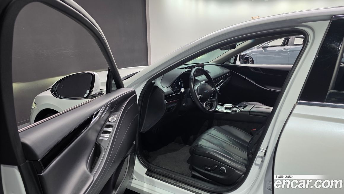 Genesis G80 2021