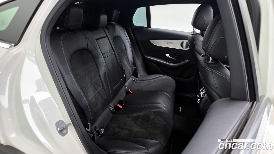 Mercedes-Benz GLC-Class 2019