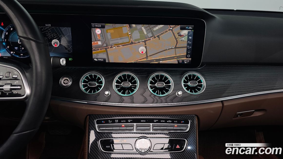 Mercedes-Benz E-Class 2020