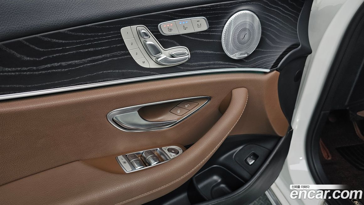 Mercedes-Benz E-Class 2020