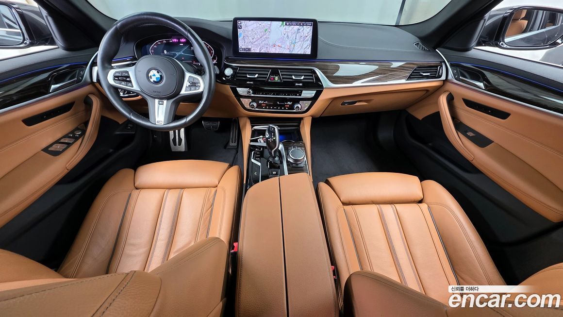 BMW 5-Series 2021