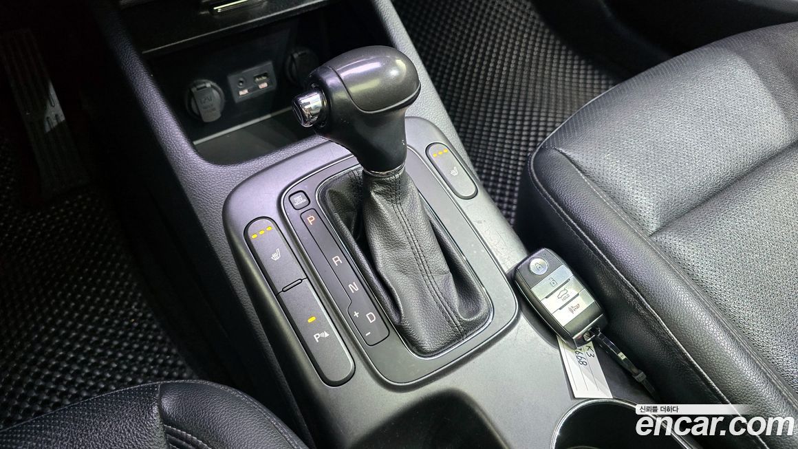 Kia K3 2015