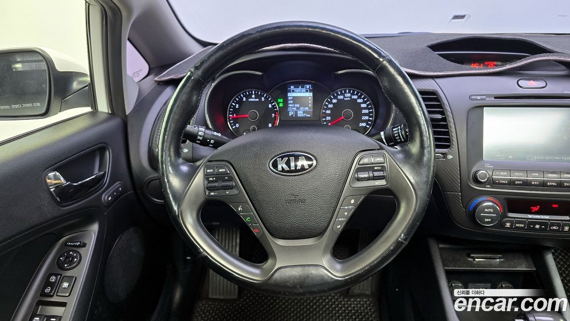 Kia K3 2015
