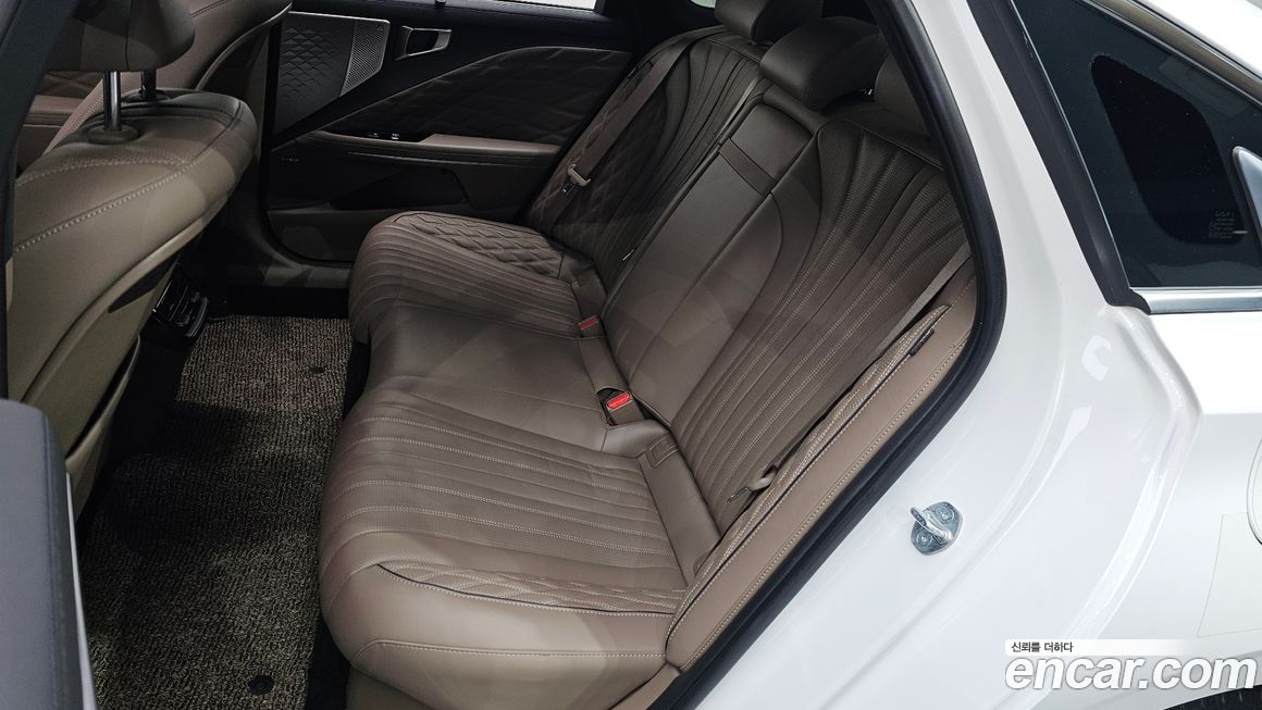 Kia K8 2023