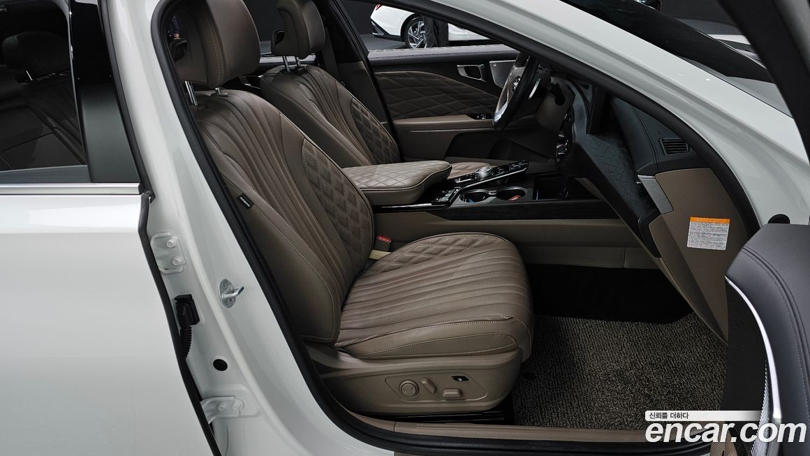 Kia K8 2023