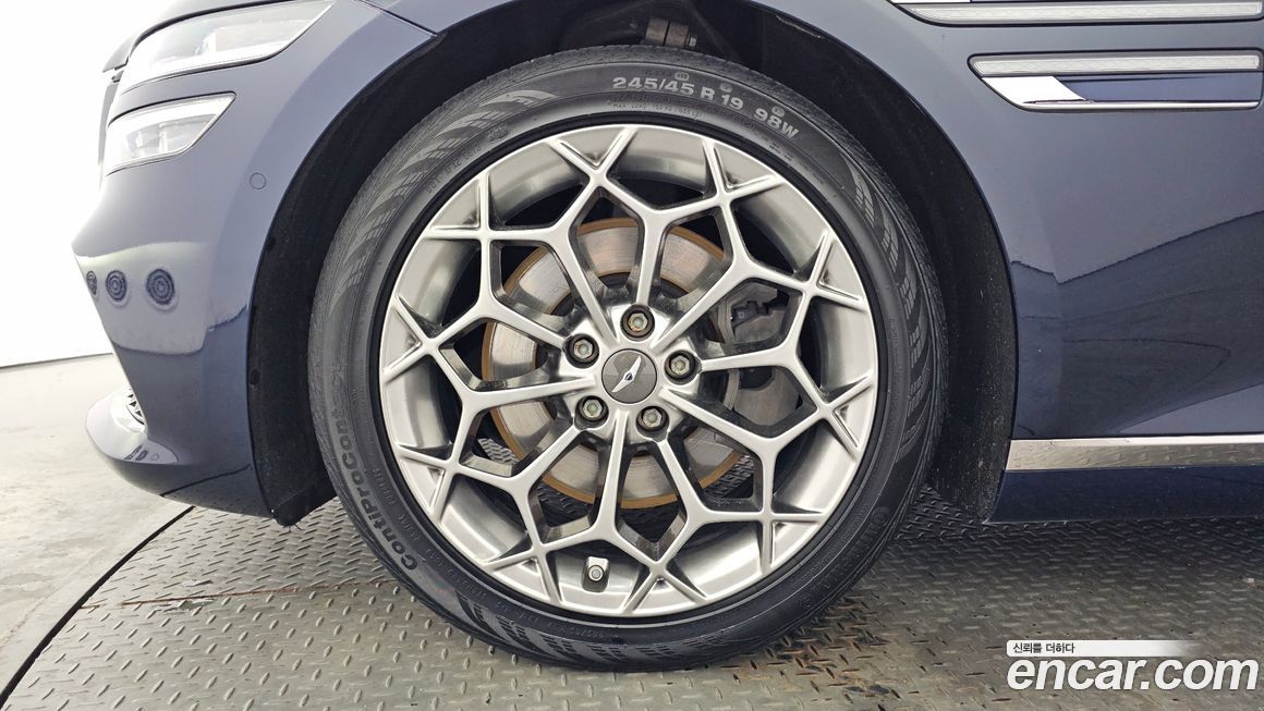 Genesis G80 2021