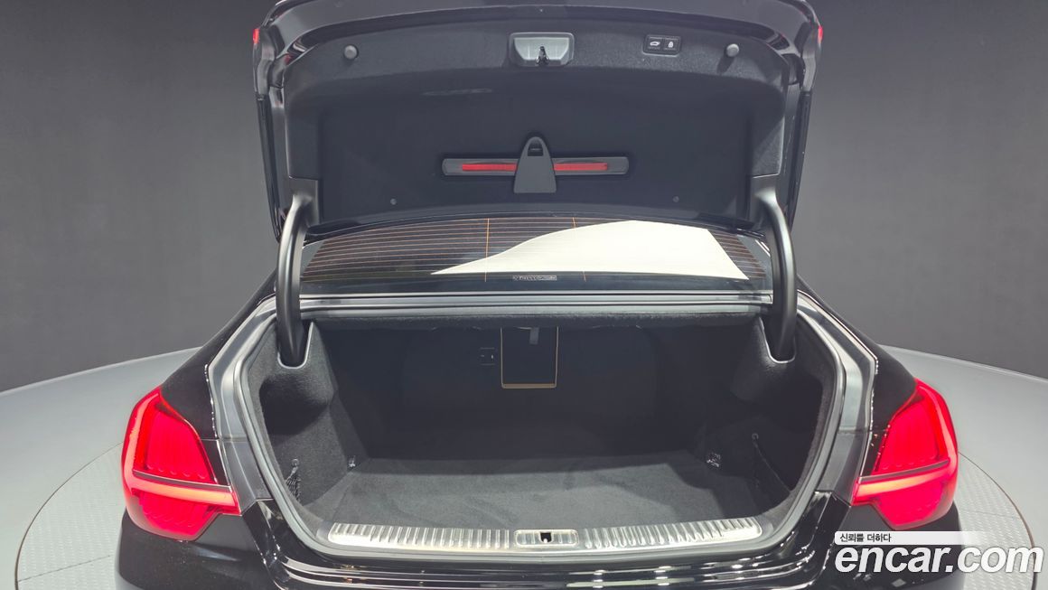 Kia K9 2023