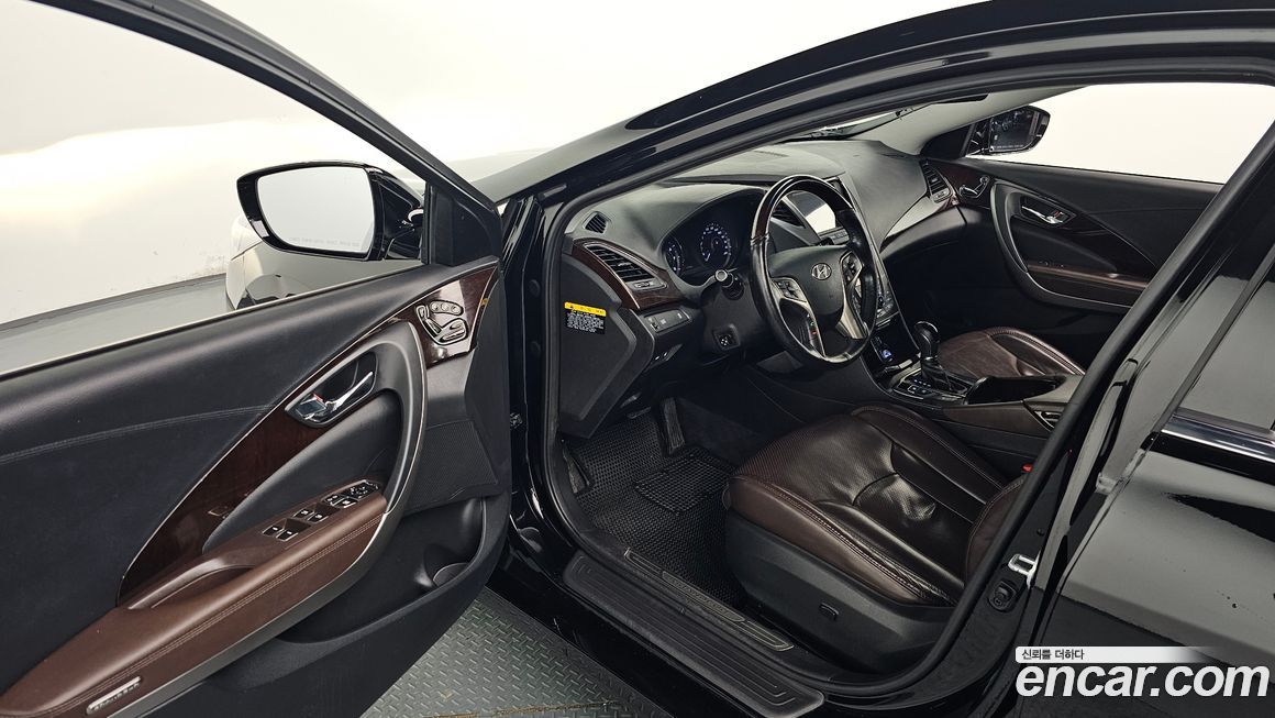 Hyundai Grandeur 2013