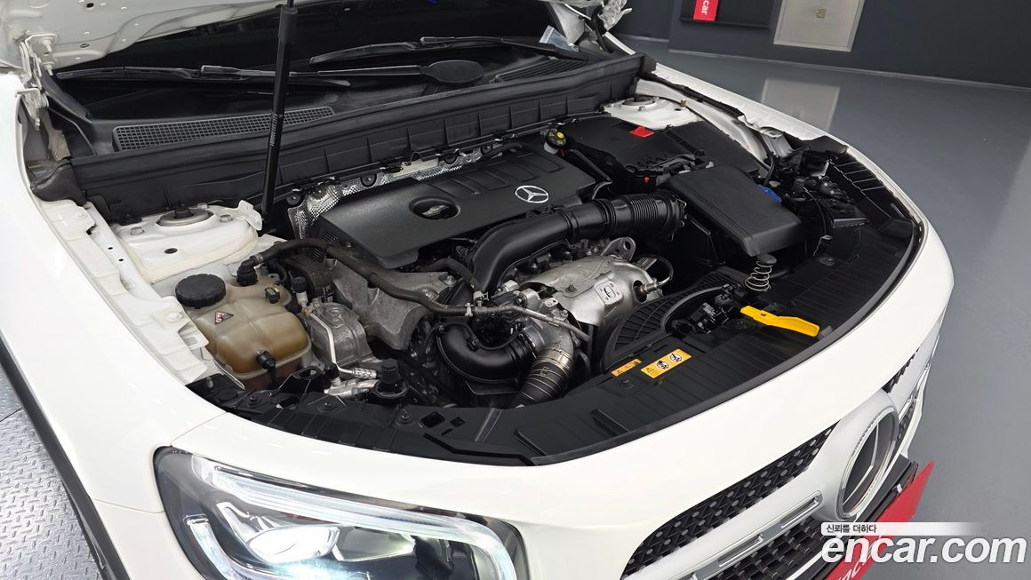 Mercedes-Benz GLB-Class 2022