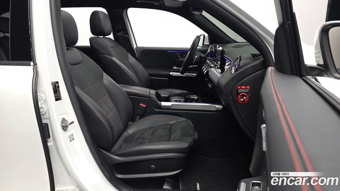 Mercedes-Benz GLB-Class 2022