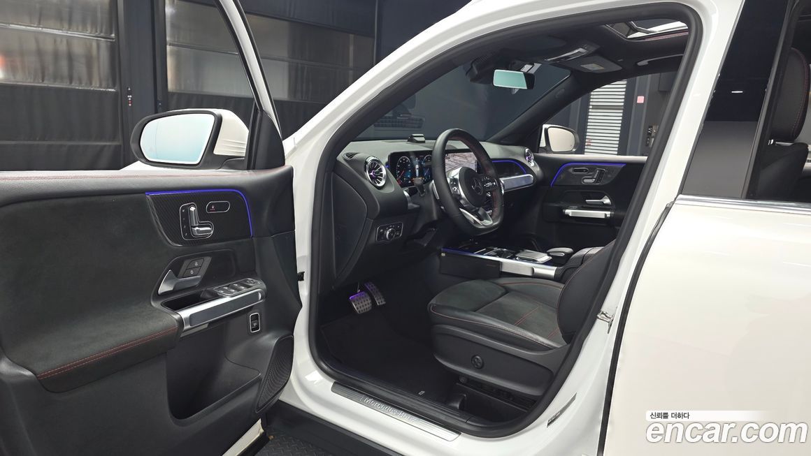 Mercedes-Benz GLB-Class 2022