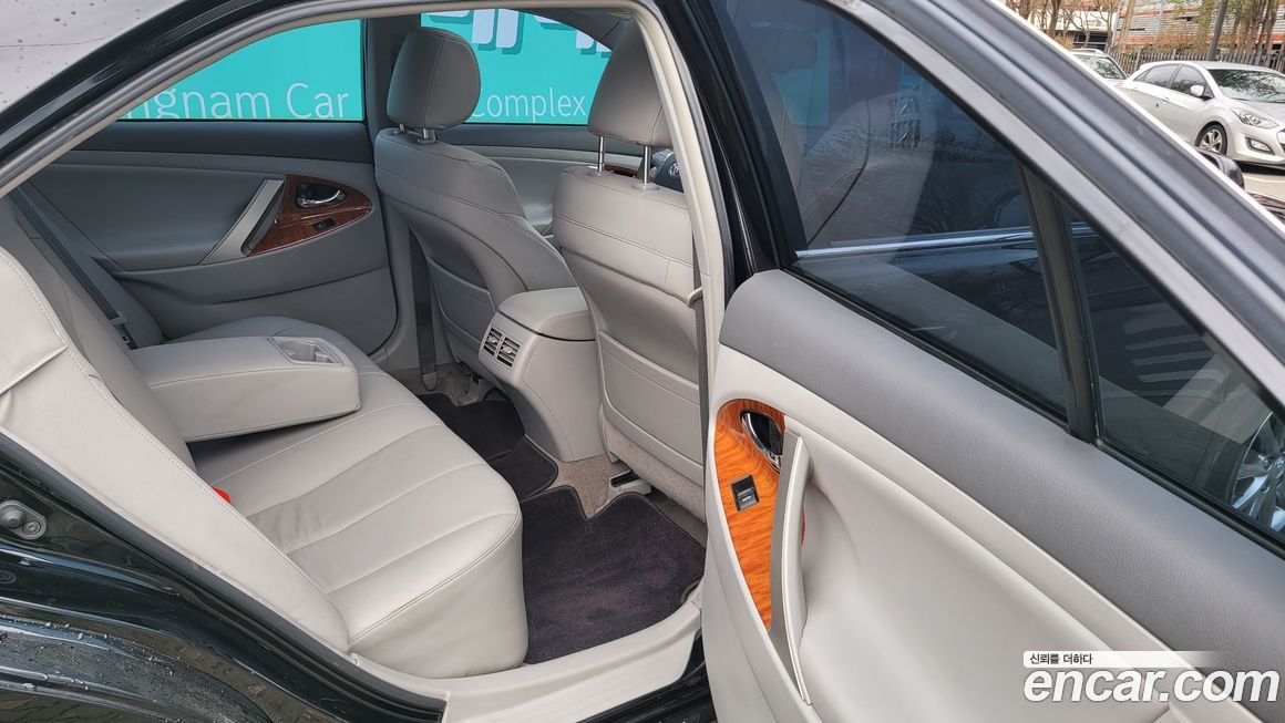 Toyota Camry 2011