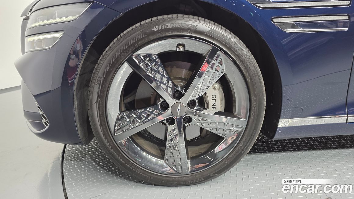 Genesis G80 2021
