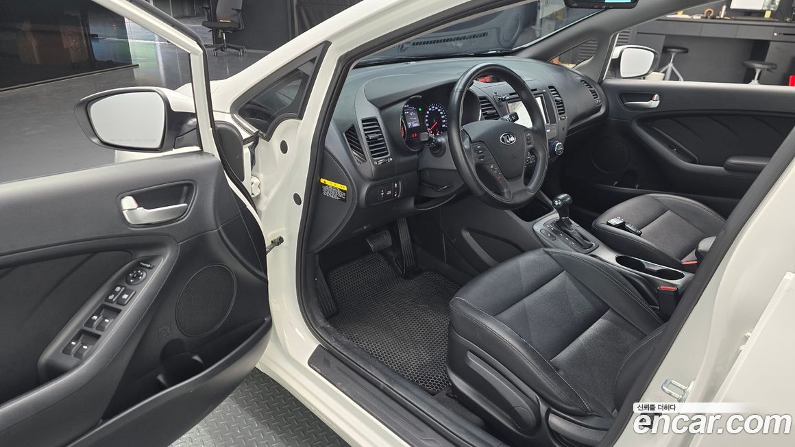 Kia K3 2015