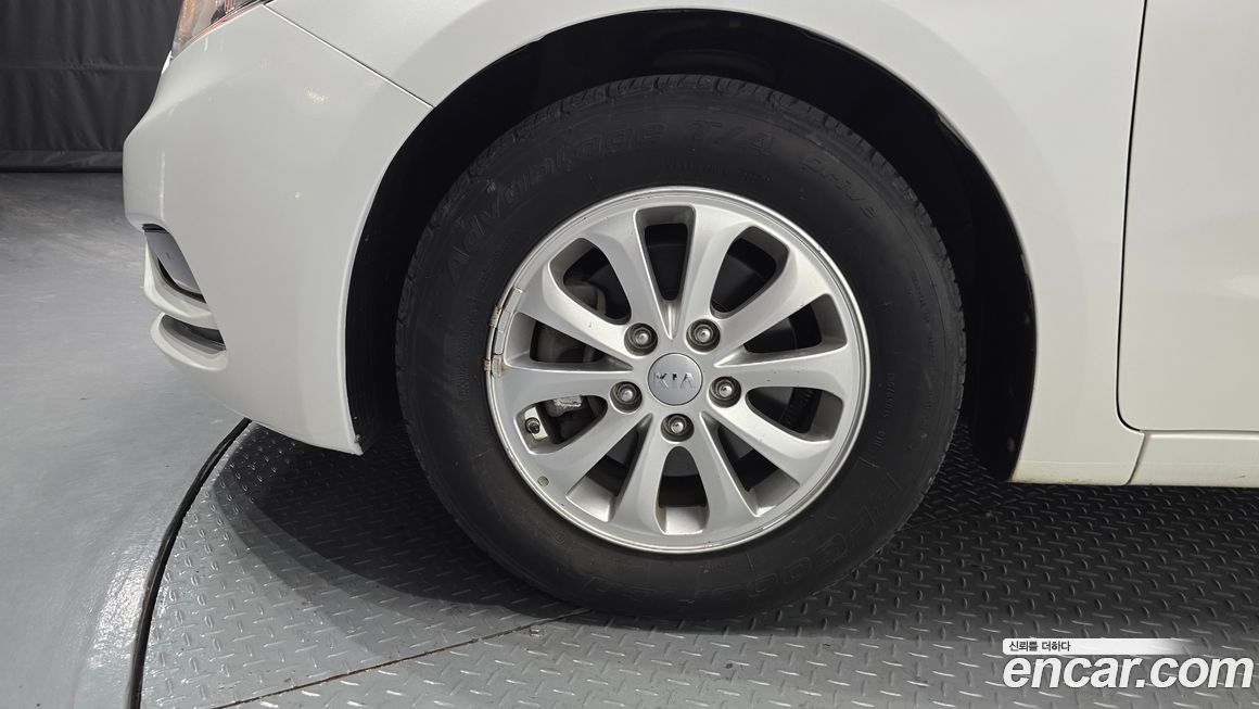 Kia K3 2015