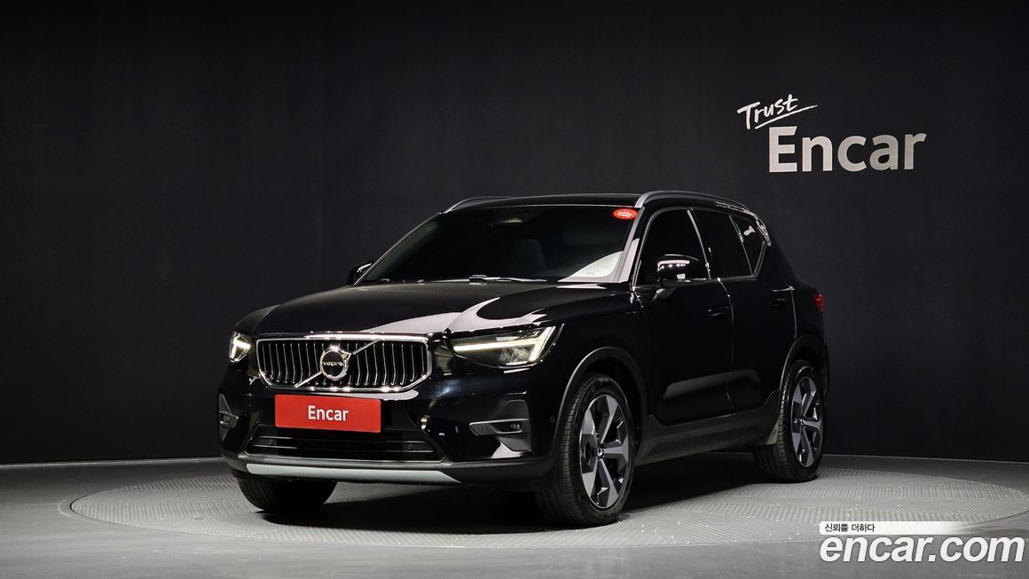 Volvo XC40 2023