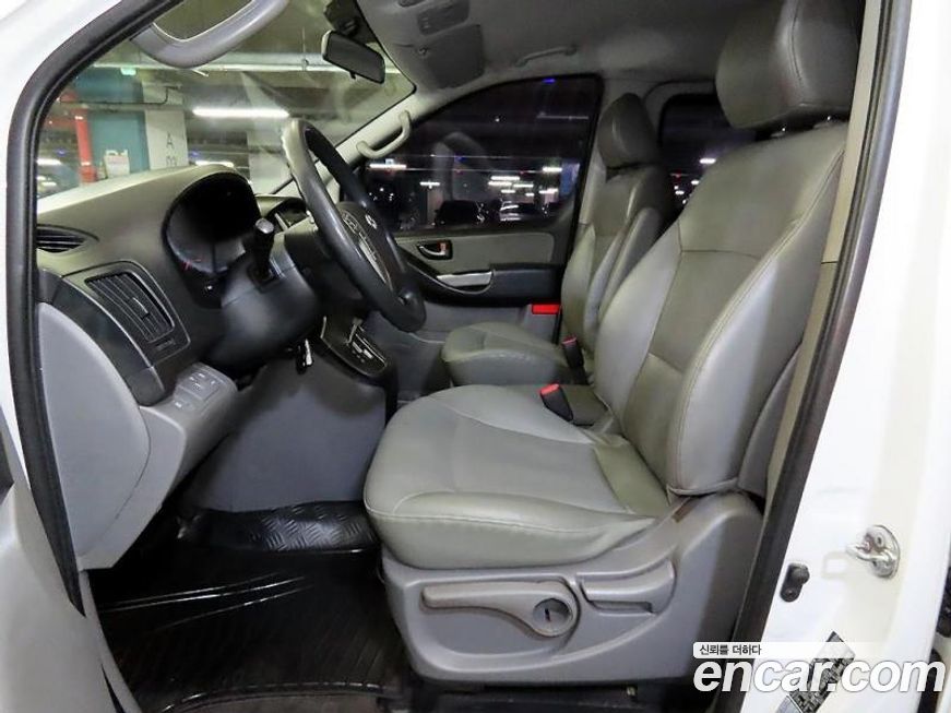Hyundai Starex 2015
