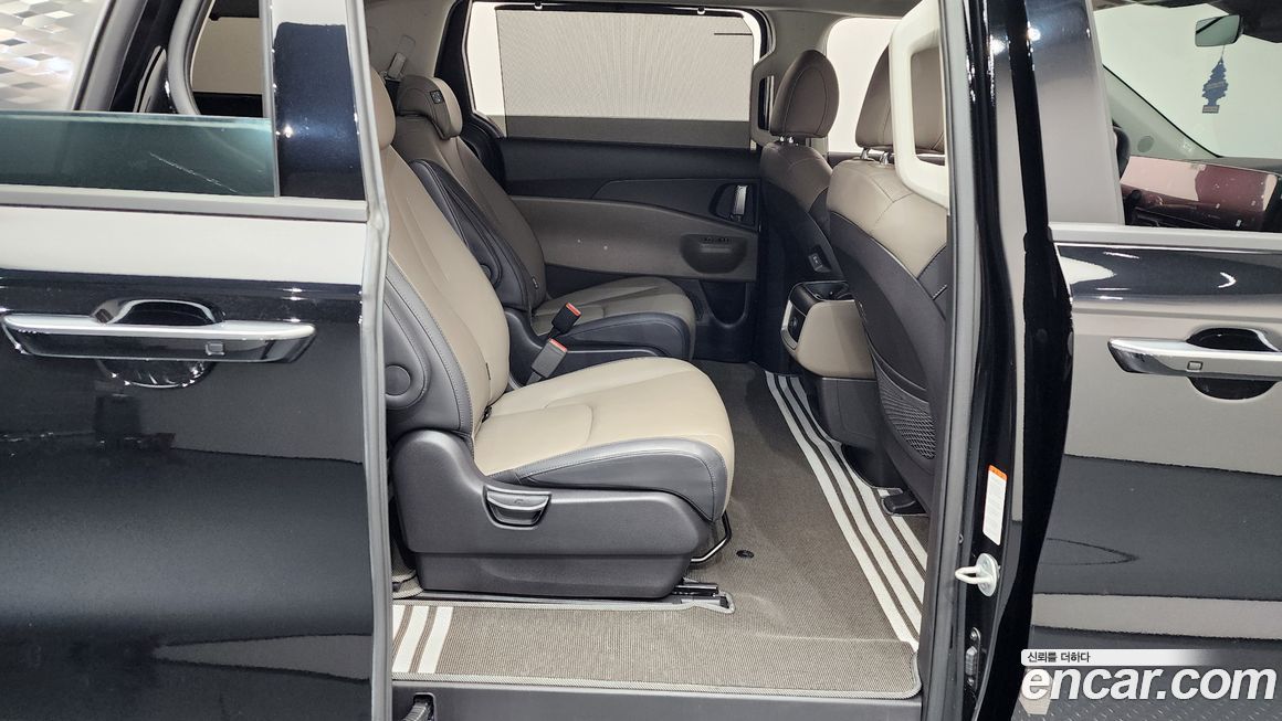 Kia Canival 2025