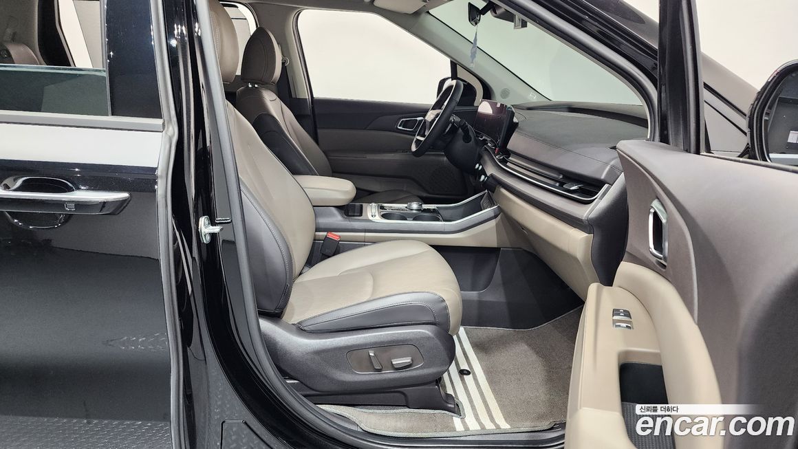 Kia Canival 2025