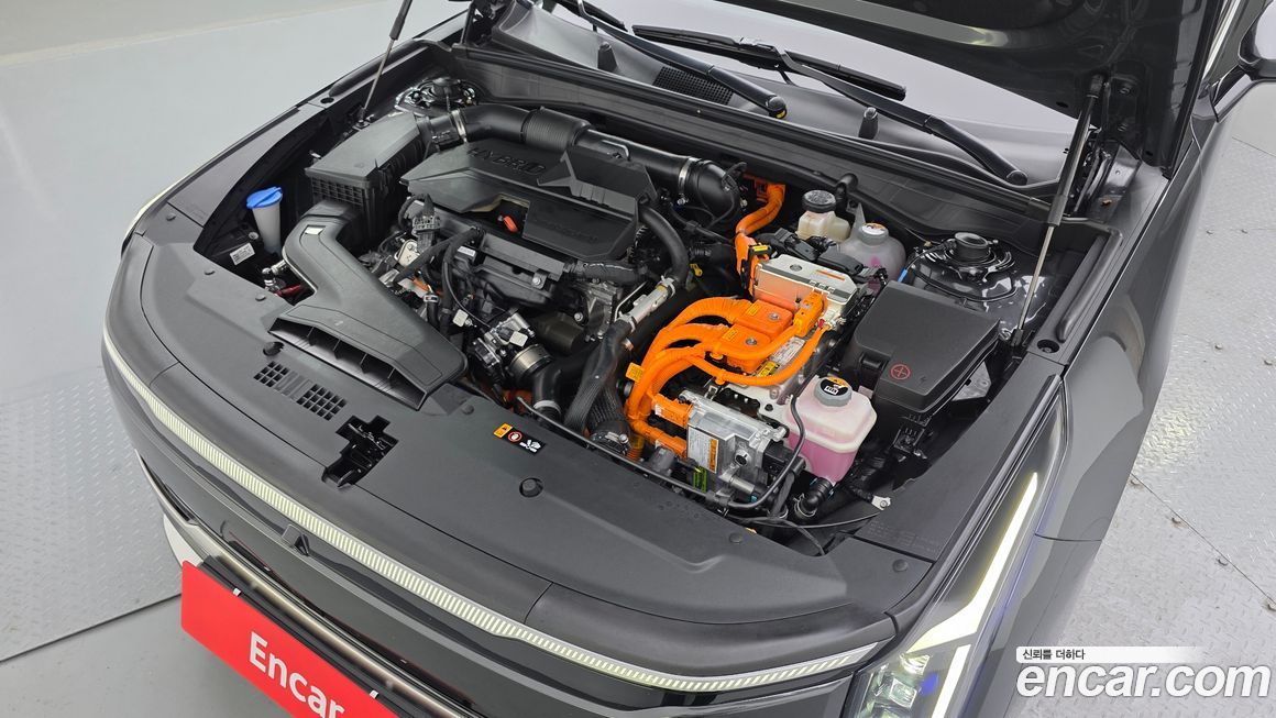 Kia K8 2025