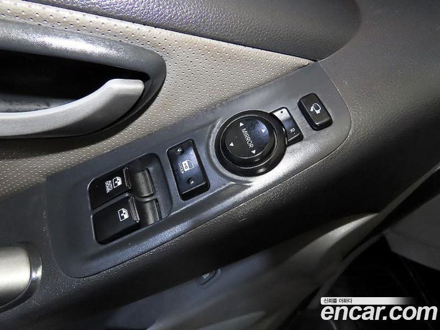 Hyundai Starex 2015