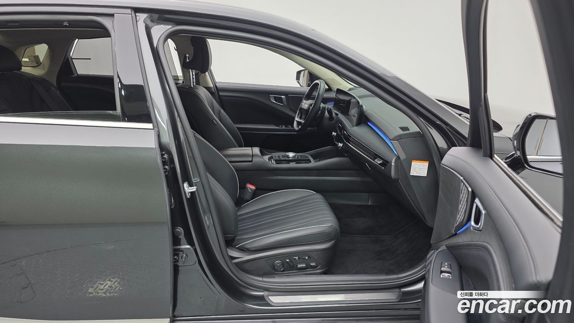 Kia K8 2025