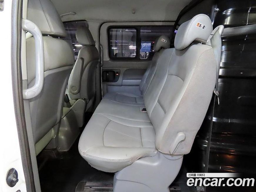 Hyundai Starex 2015