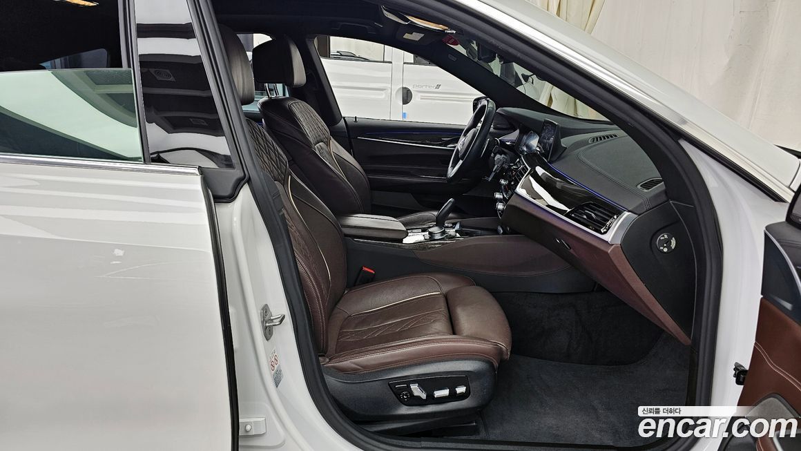 BMW Gran Turismo 2019