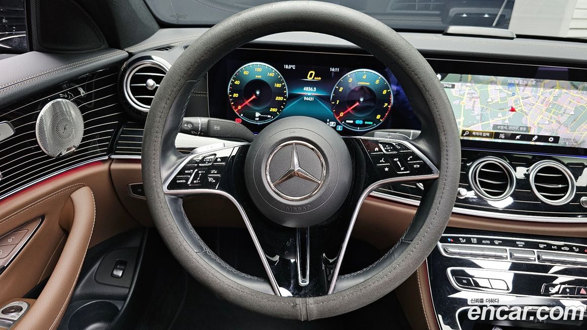 Mercedes-Benz E-Class 2021