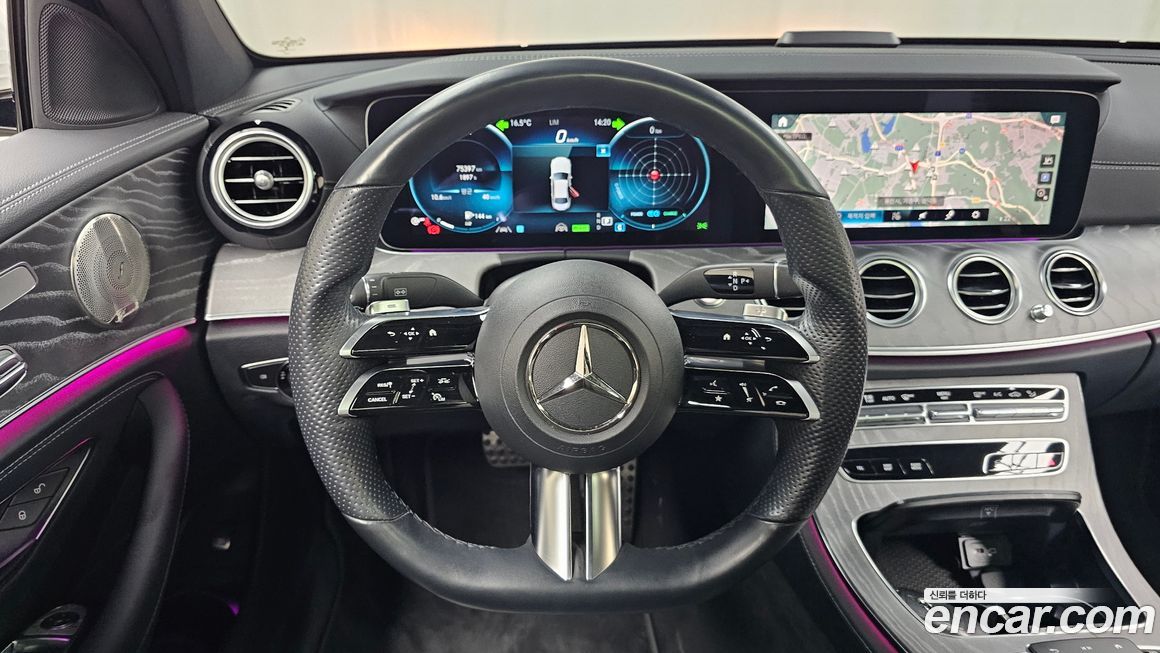 Mercedes-Benz E-Class 2021