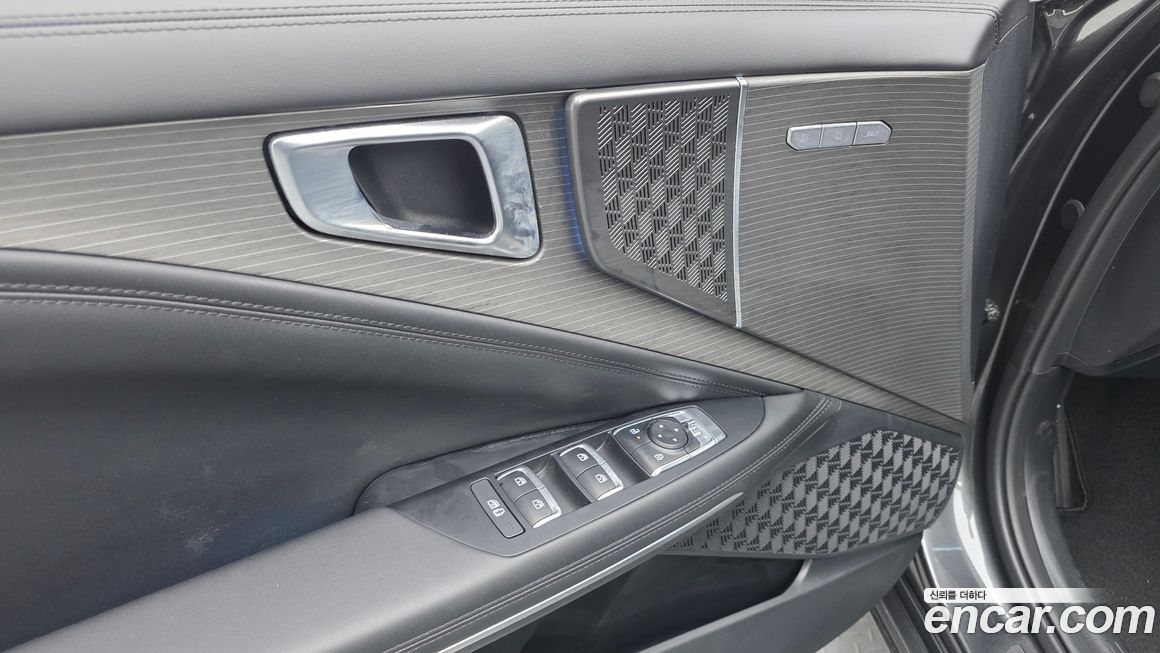 Kia K8 2025