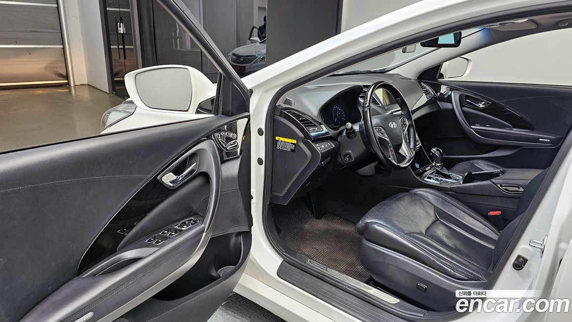 Hyundai Grandeur 2015