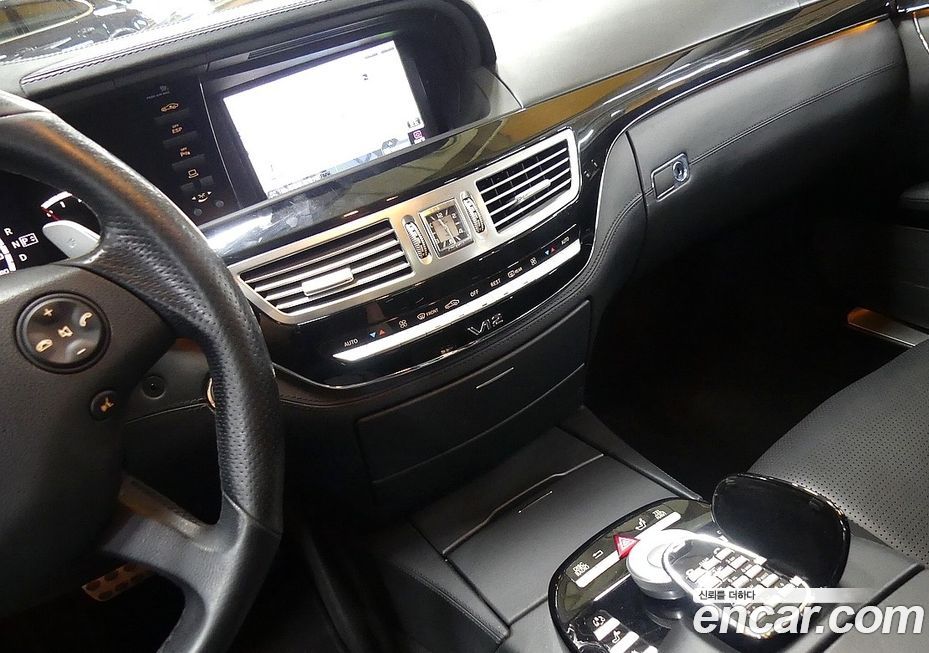 Mercedes-Benz S-Class 2008